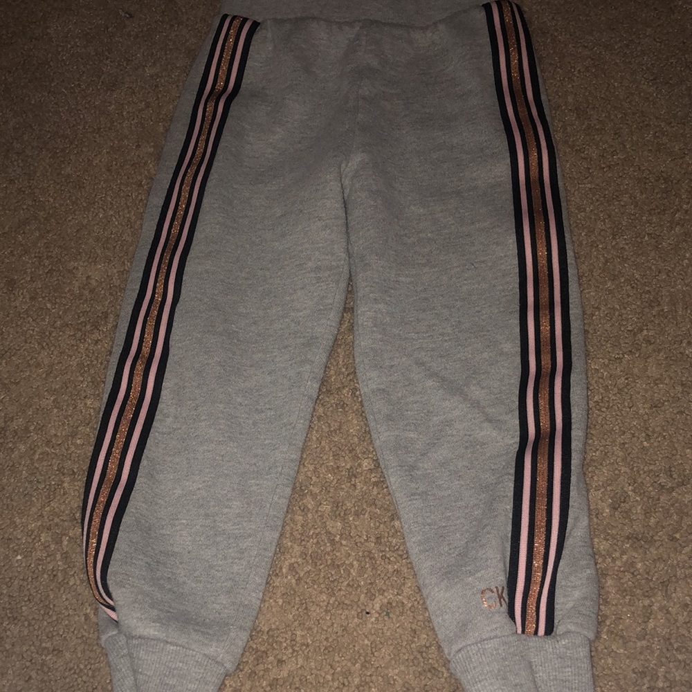 Sweatsuit - Picture 3 of 3